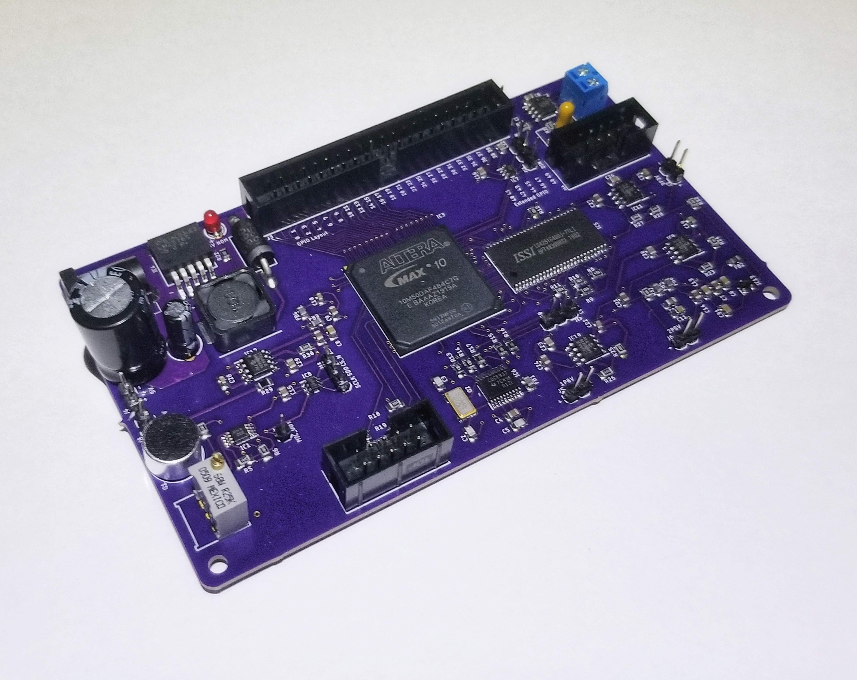Picture of MAX 10 FPGA Pollen Board